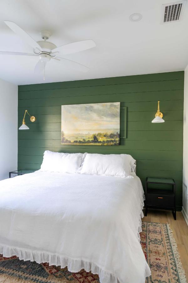 108 The Church St Collection With Pool Fairhope Exteriör bild